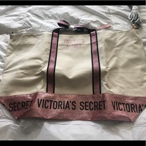 Victoria’s Secret Weekender.